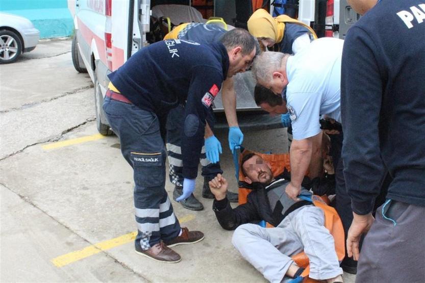 Ambulansa konulurken kendi geldi ve kaçtı