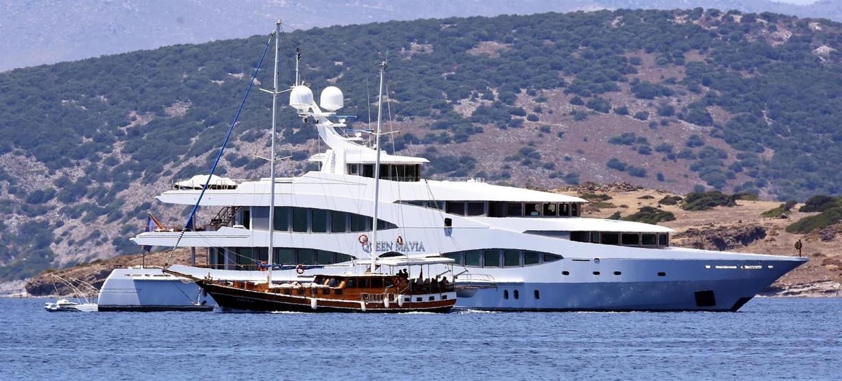 BAEli işadamı Suwaidi yüzen sarayıyla Bodruma geldi