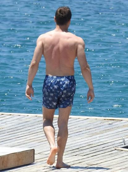 Tolga Sarıtaş Bodrumda tatil yapıyor
