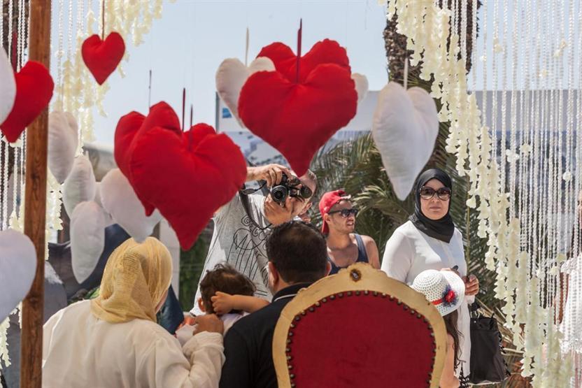 Tunusun orta yerinde bayram hatırası