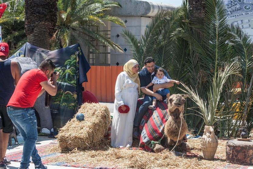Tunusun orta yerinde bayram hatırası