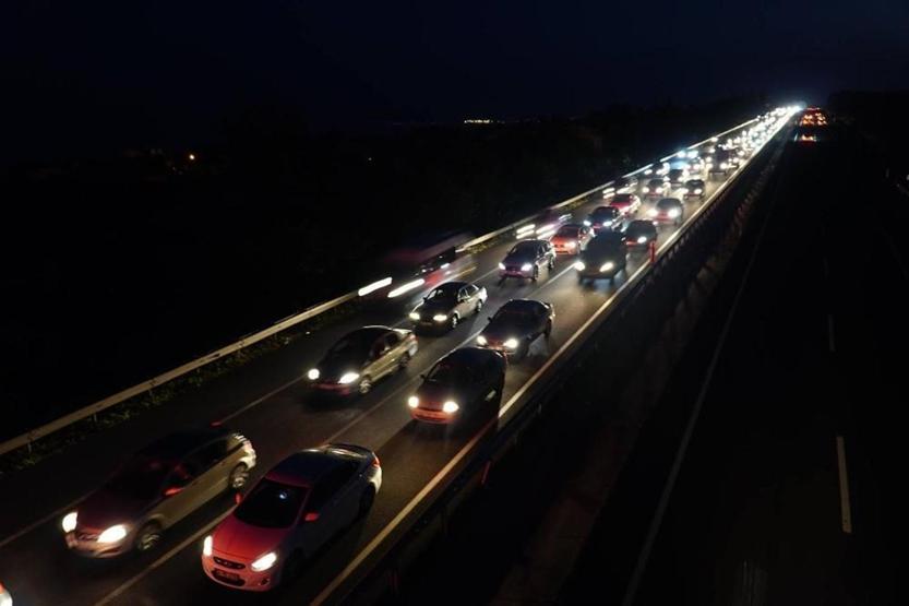 Tekirdağda 50 kilometrelik araç kuyruğu