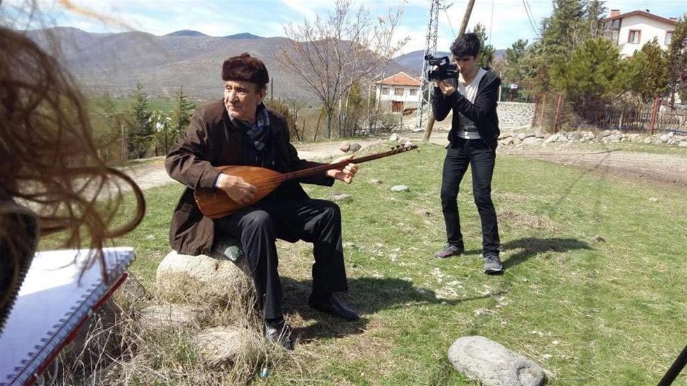 Sevdiği kadına kavuşamadı, aşık oldu, karısı bile durumu kabullendi