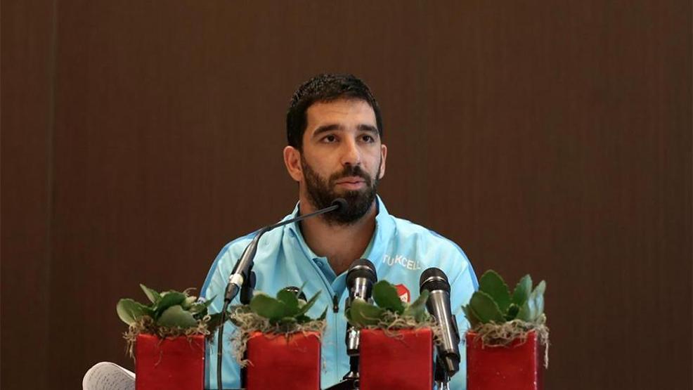 Arda Turan bir fotoğraf paylaştı, sosyal medya karıştı