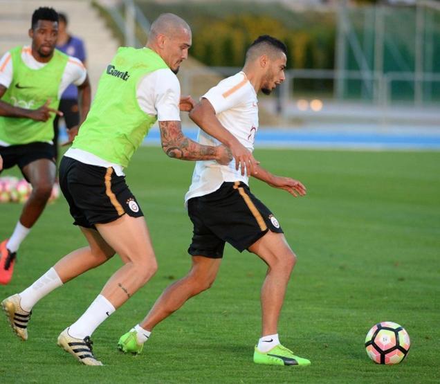 Yeni transferler idmana çıktı