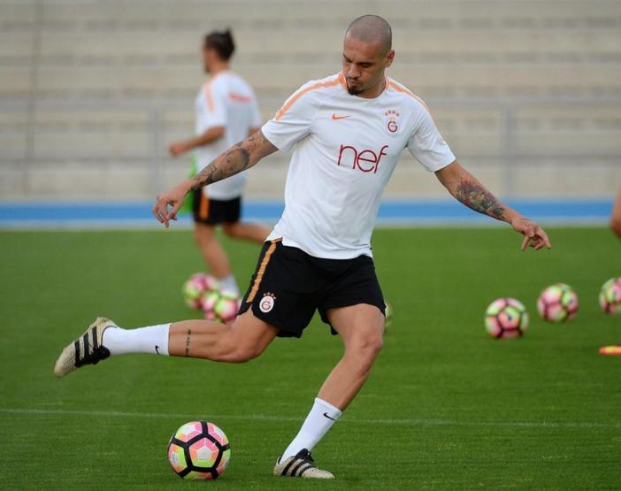 Yeni transferler idmana çıktı