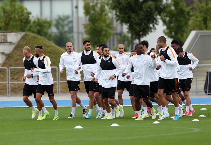Galatasarayın Slovakya kampından ilk fotoğraflar