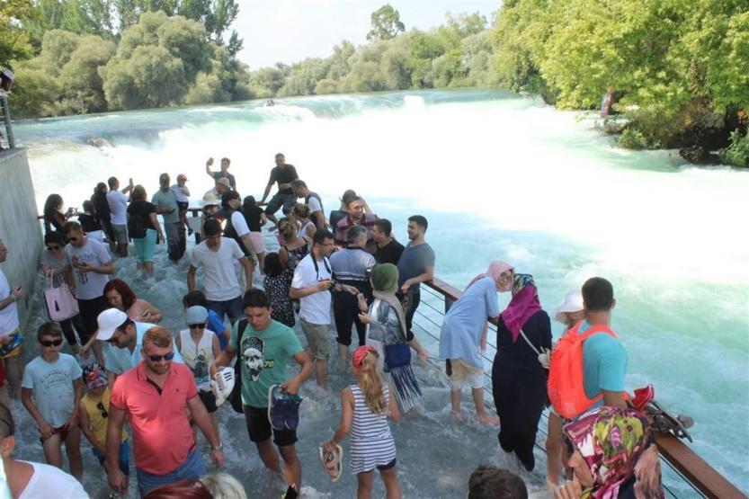 Manavgat 50 dereceyi gördü