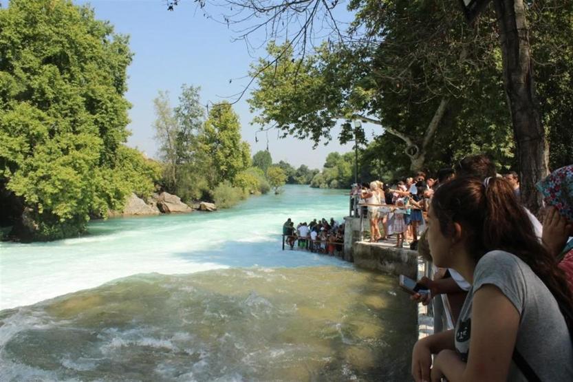 Manavgat 50 dereceyi gördü