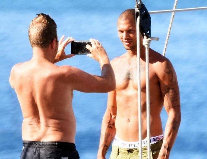 Jeremy Meeks Galatasaray formasını giydi