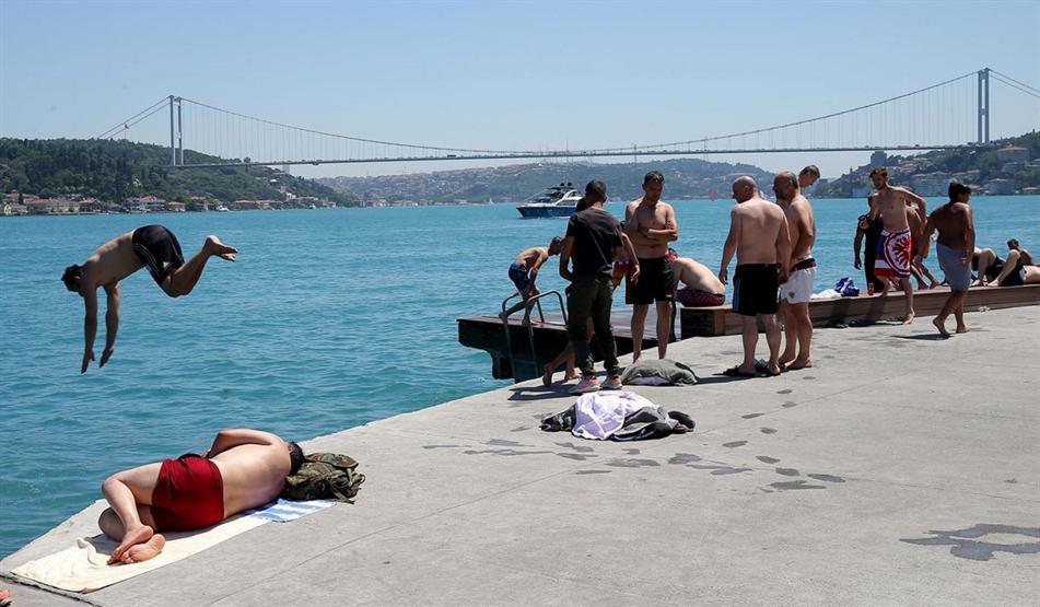 İstanbulda 106 yılın en yüksek sıcaklığı görüldü