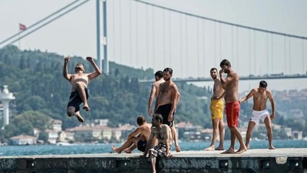 İstanbulda 106 yılın en yüksek sıcaklığı görüldü