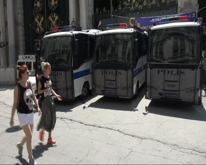 Taksim’de LGBTİ yürüyüşü önlemi