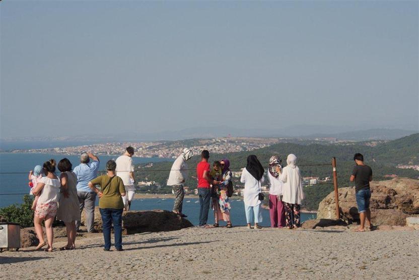 Sıcaktan bunalanlar Şeytan Sofrasına kaçtılar