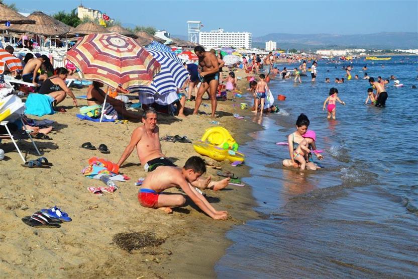Sıcaktan bunalanlar Şeytan Sofrasına kaçtılar