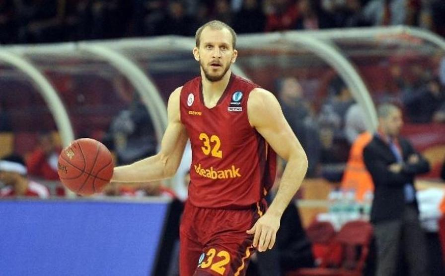 Can Topsakal: Sinan Güler Euroleague takımında oynamak istedi
