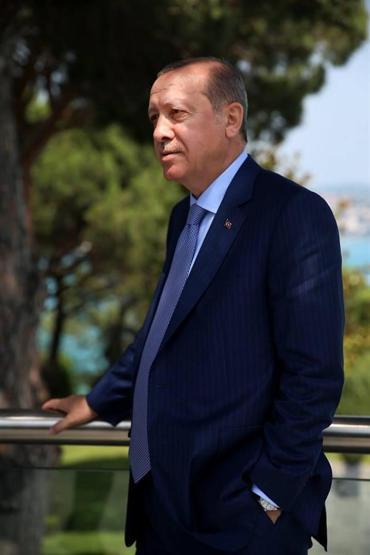 Cumhurbaşkanı Erdoğandan sosyal medya hesapları için fotoğraf çektirdi