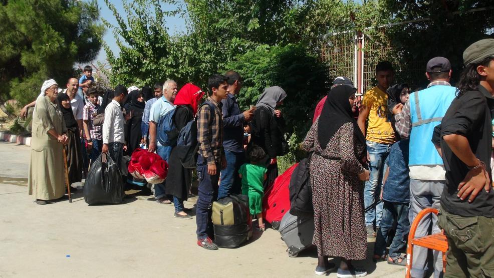 Türkiyeye dönen Suriyeli sayısı 27 bini geçti