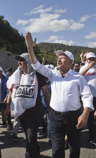 Kılıçdaroğlu: Adalet istemek ne zamandan beri birilerinin iznine bağlı