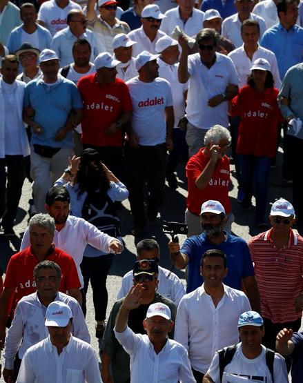 Son dakika... Kemal Kılıçdaroğlu Adalet Yürüyüşünde İstanbula girdi
