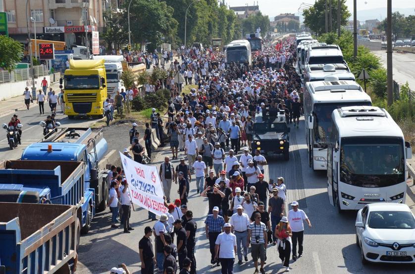 Son dakika... Kemal Kılıçdaroğlu Adalet Yürüyüşünde İstanbula girdi