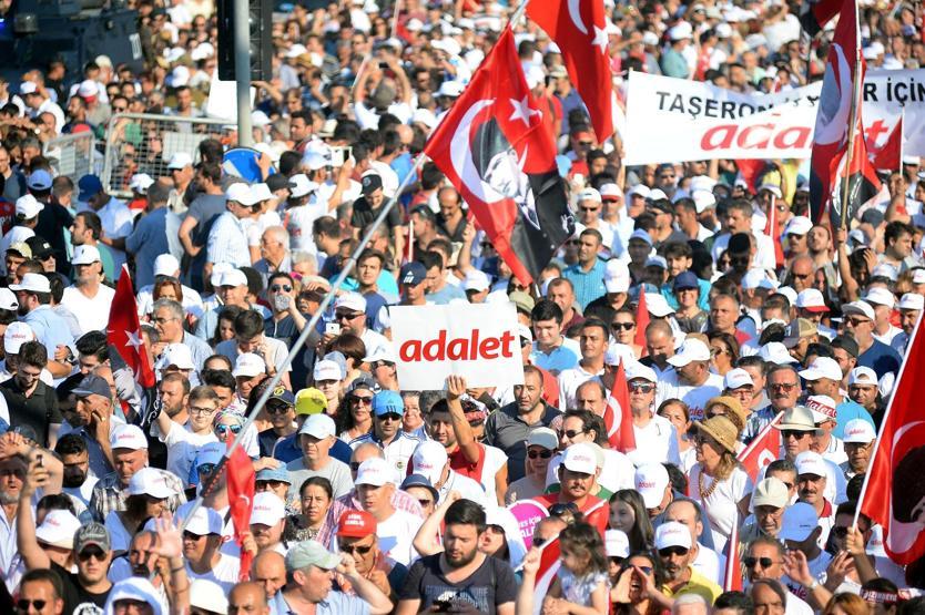 Maltepedeki Adalet Mitinginden son kareler