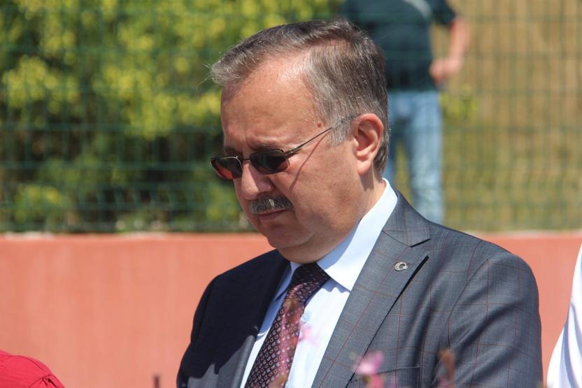 Edirne Valisi gözyaşlarına boğuldu