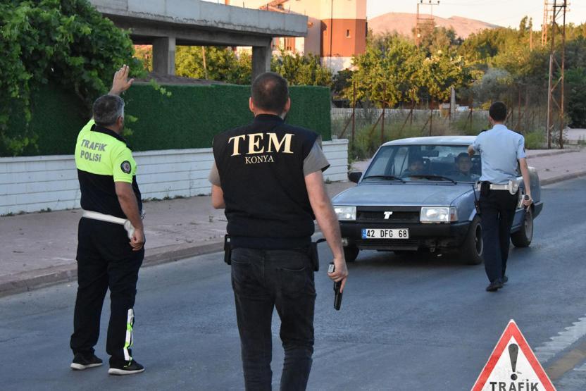 İşte Konyadaki DEAŞ operasyonundan kareler