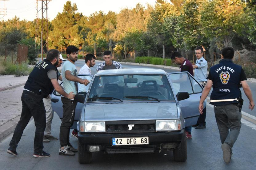 İşte Konyadaki DEAŞ operasyonundan kareler