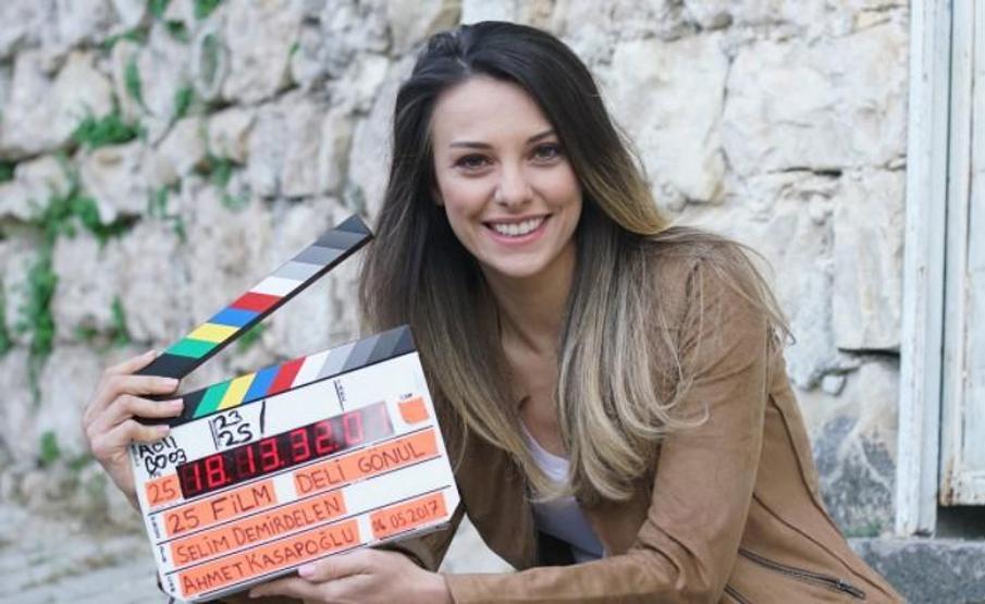Dolunay dizisi 11 Temmuz reyting sonuçlarında Deli Gönülü geride bıraktı