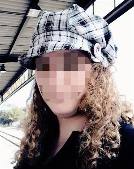 3 yaşındaki oğlunu şarj kablosuyla öldürdü