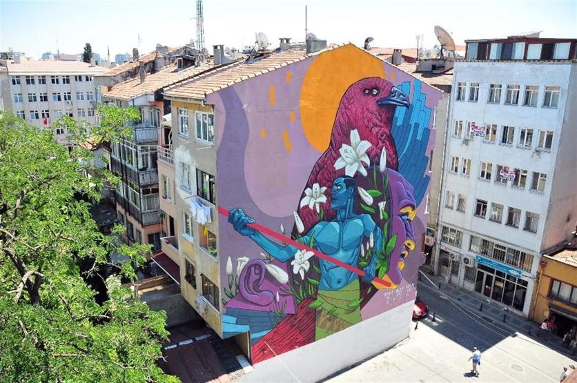 Kadıköy duvarları şimdi rengarenk