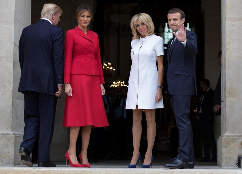 Trumptan Macronun eşine ilginç iltifat