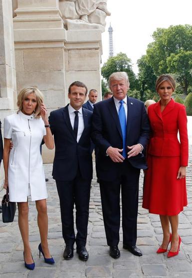 Trumptan Macronun eşine ilginç iltifat