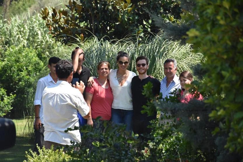 Ve tatil bitti Adriana Lima yalnız döndü
