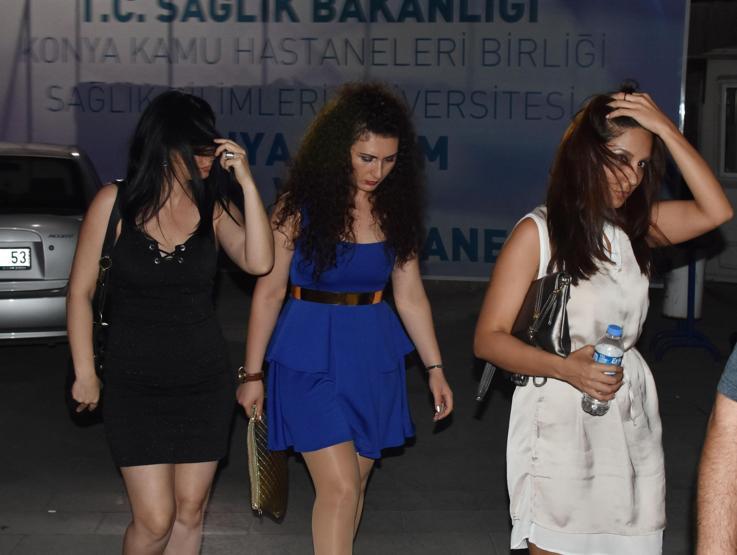Konsomatrislik yaparken gözaltına alındılar, turistiz dediler