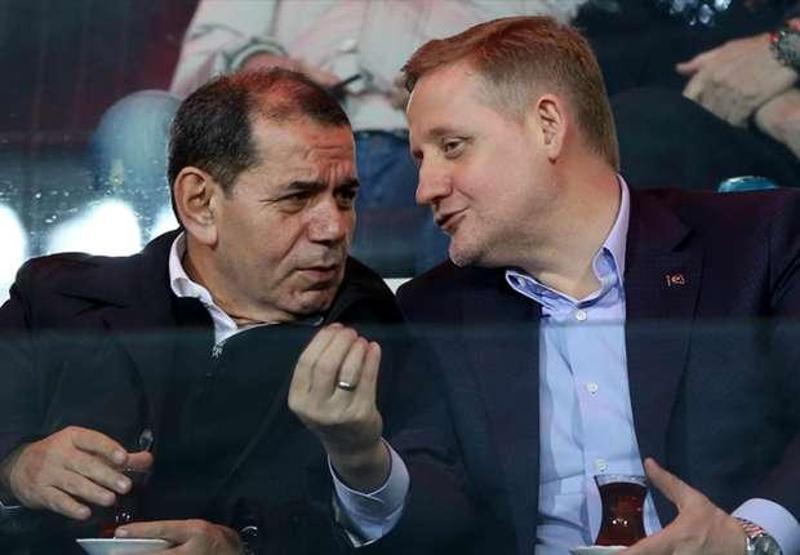 Galatasaray taraftarı Başakşehirden özür istedi, Göksel Gümüşdağ yanıt verdi