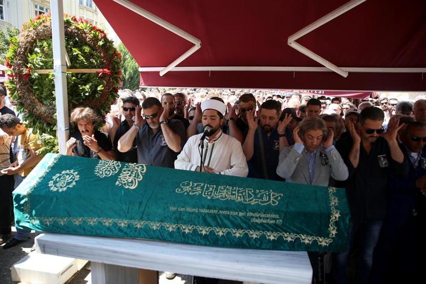 Harun Kolçak son yolculuğa uğurlandı