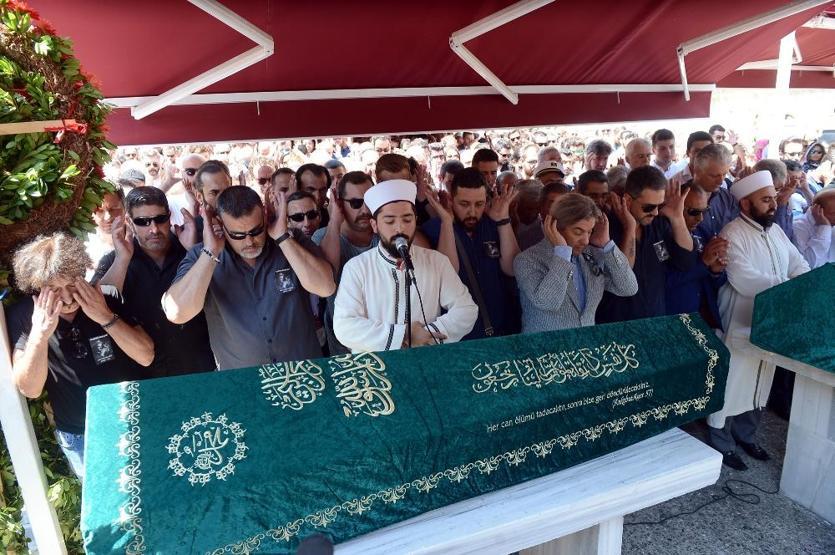 Harun Kolçak son yolculuğa uğurlandı