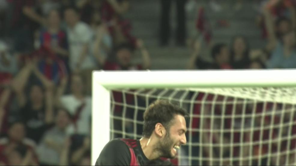 Bayern Münih Hakan Çalhanoğlu yazamadı