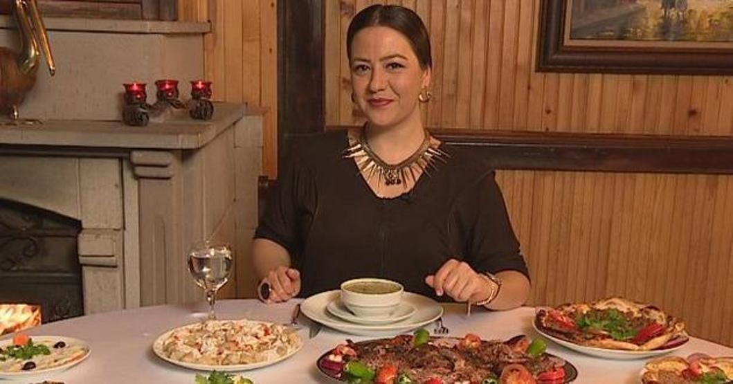 Arabada buzdolabım var gittiğim yerlerdeki malzemelerden alıyorum
