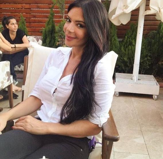 Sevda Demirelden Hande Ataiziye zehir zemberek sözler