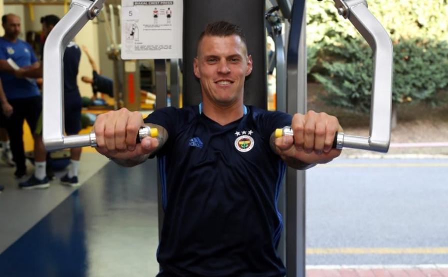 Fenerbahçenin Sturm Graz maçı 11i