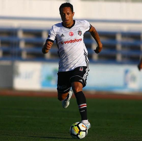 Real Valladolid-Beşiktaş maçında 4 gol atıldı