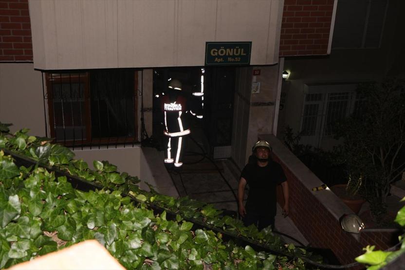 Etilerde yangın paniği: 7 kişi ve evcil hayvanlar kurtarıldı