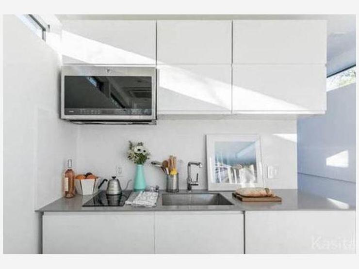 Bu evi yapabilmek için çöplükte yaşadı