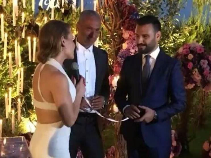 Eda Erolun paylaştığı yazı şoke etti... Alişan ile Eda Erol ayrıldı mı