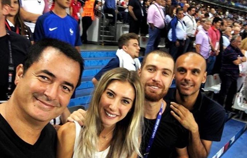 Acundan Şeyma Subaşına 56 milyon TLlik düğün hediyesi