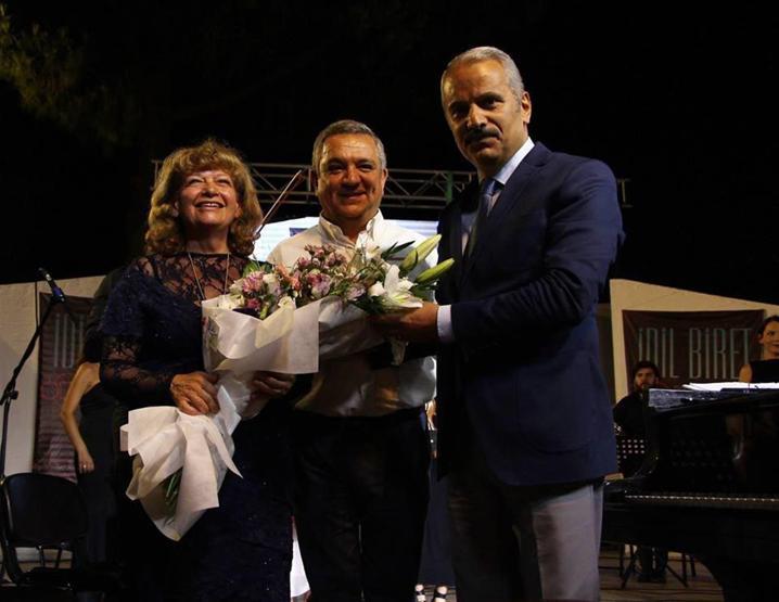 Ünlü piyanist İdil Biretten Kuşadasında muhteşem konser