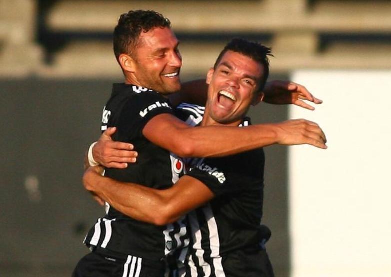 Pepe Beşiktaş formasıyla ilk maçına çıktı